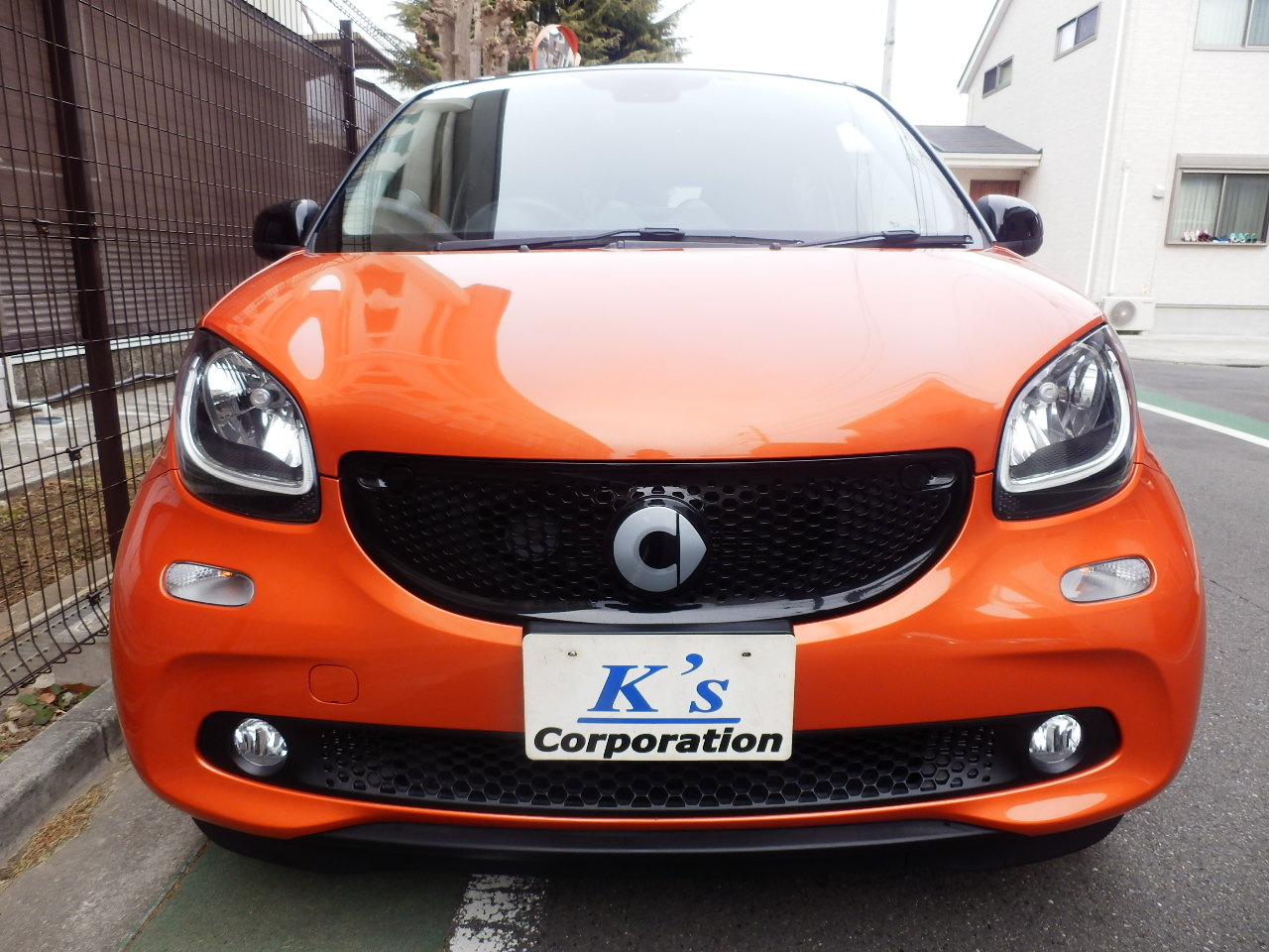 ２０１７年モデル スマートフォーフォーターボ入荷しました 中古車 新車販売 株式会社ケイズコーポレーション